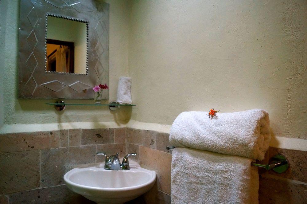 Hotel Aqui Es Mexico San Miguel de Allende Exterior photo